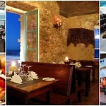 Old Town Spot By Ici * אלבופיירה