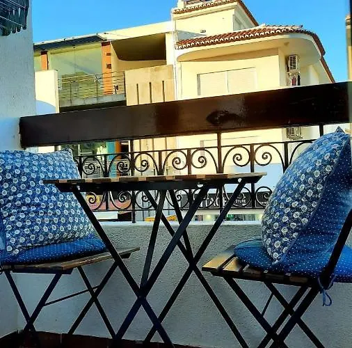 Old Town Spot By Ici *